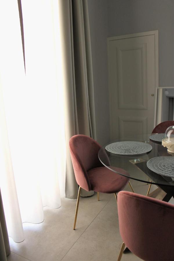 Palazzo Sul Corso-Charming Appartaments Brindisi Dış mekan fotoğraf
