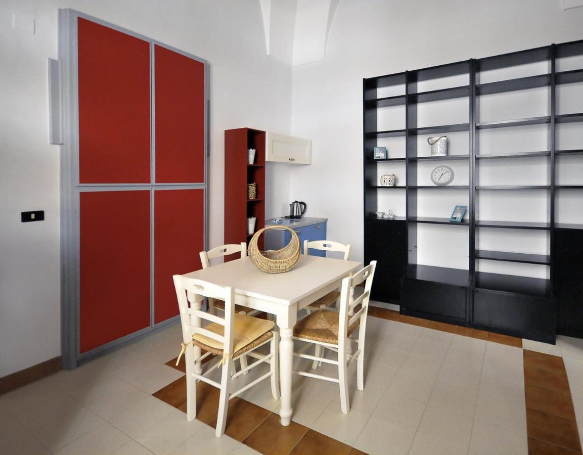 Palazzo Sul Corso-Charming Appartaments Brindisi Dış mekan fotoğraf