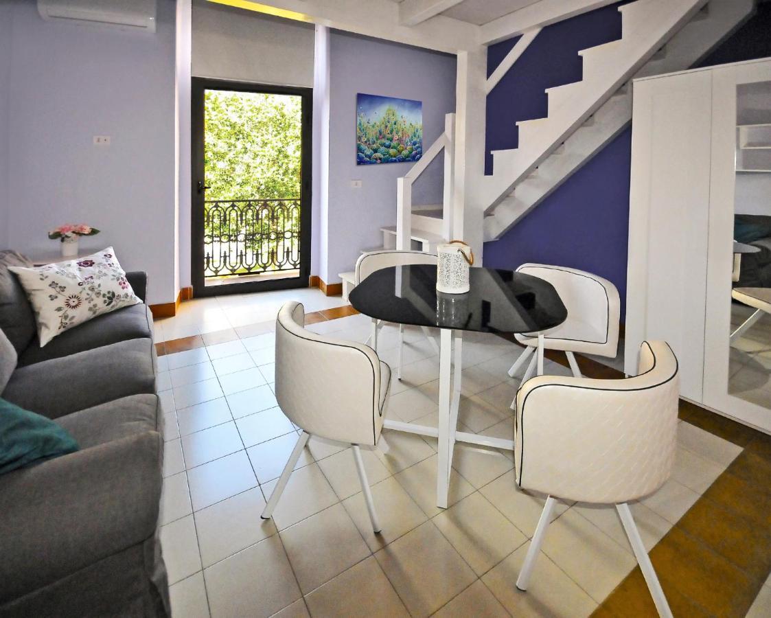 Palazzo Sul Corso-Charming Appartaments Brindisi Dış mekan fotoğraf